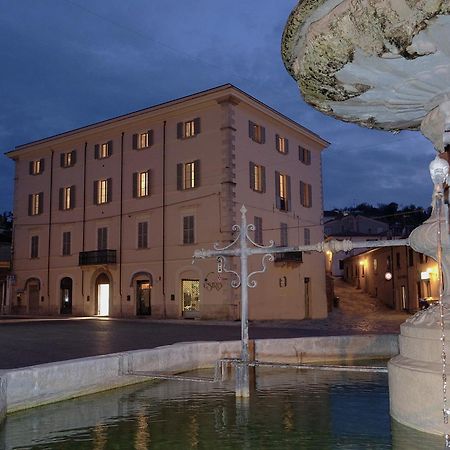 B&B Palazzo Mattei Novafeltria Eksteriør bilde