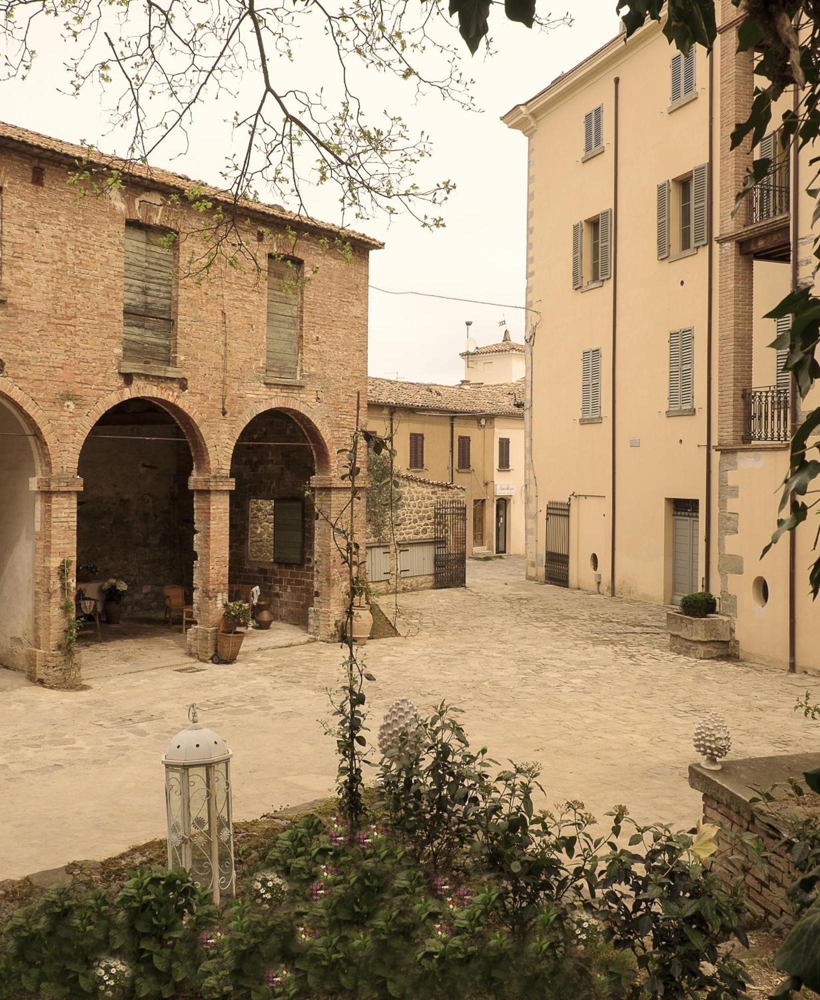 B&B Palazzo Mattei Novafeltria Eksteriør bilde