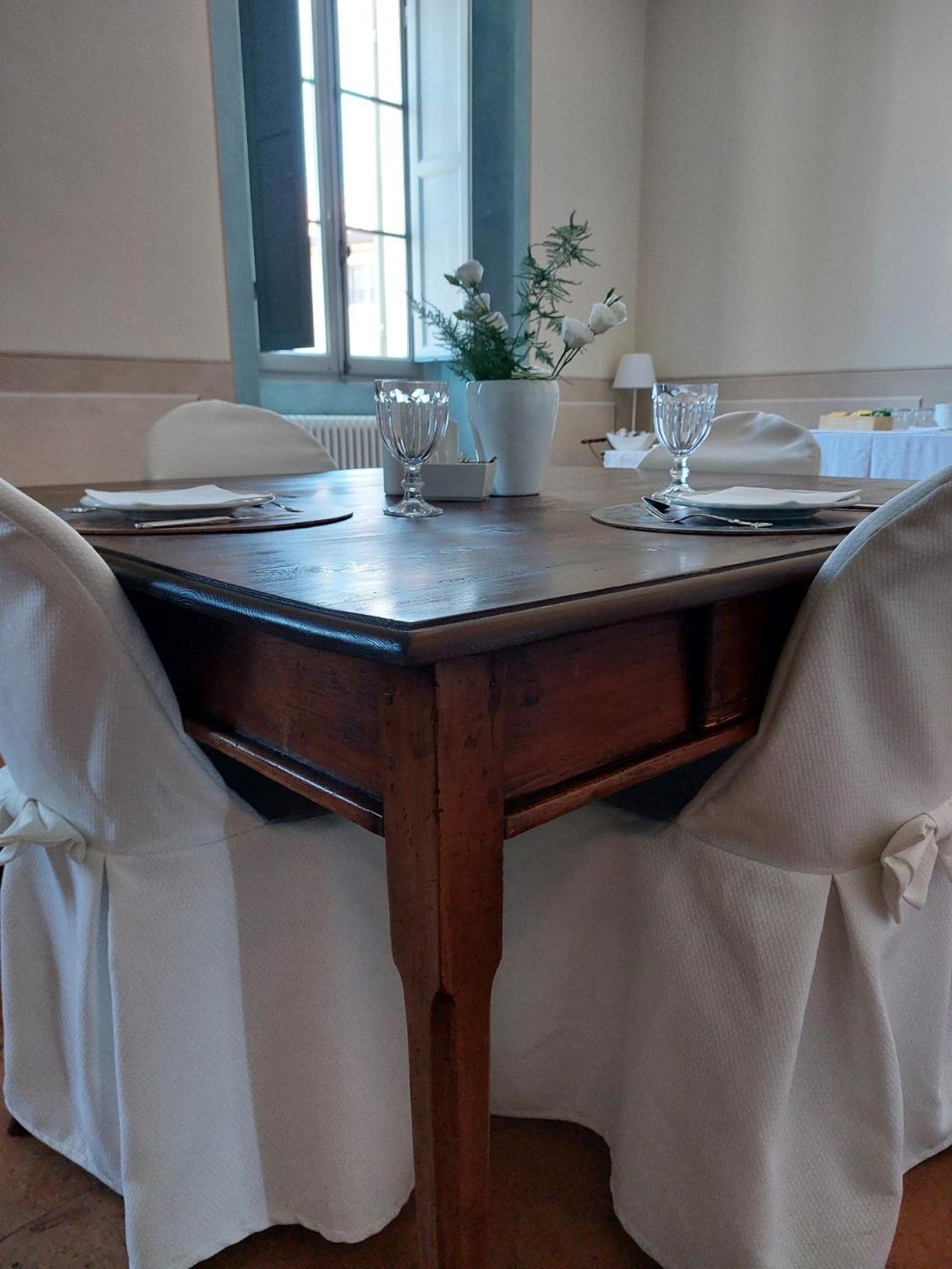 B&B Palazzo Mattei Novafeltria Eksteriør bilde